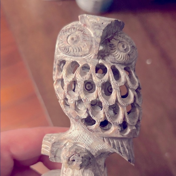Soapstone Owl hand carved (baby owl inside!) - Picture 1 of 3